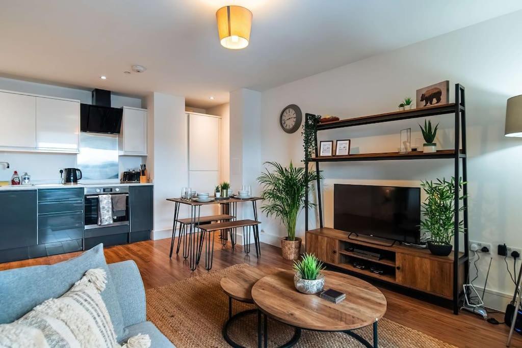 Central Maidstone Contractor Flat Екстер'єр фото